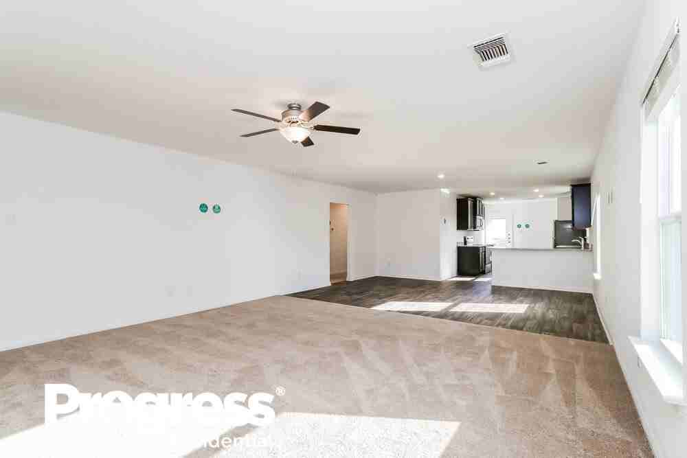 17029 Dusty Boots Ln - Photo 3 of 21