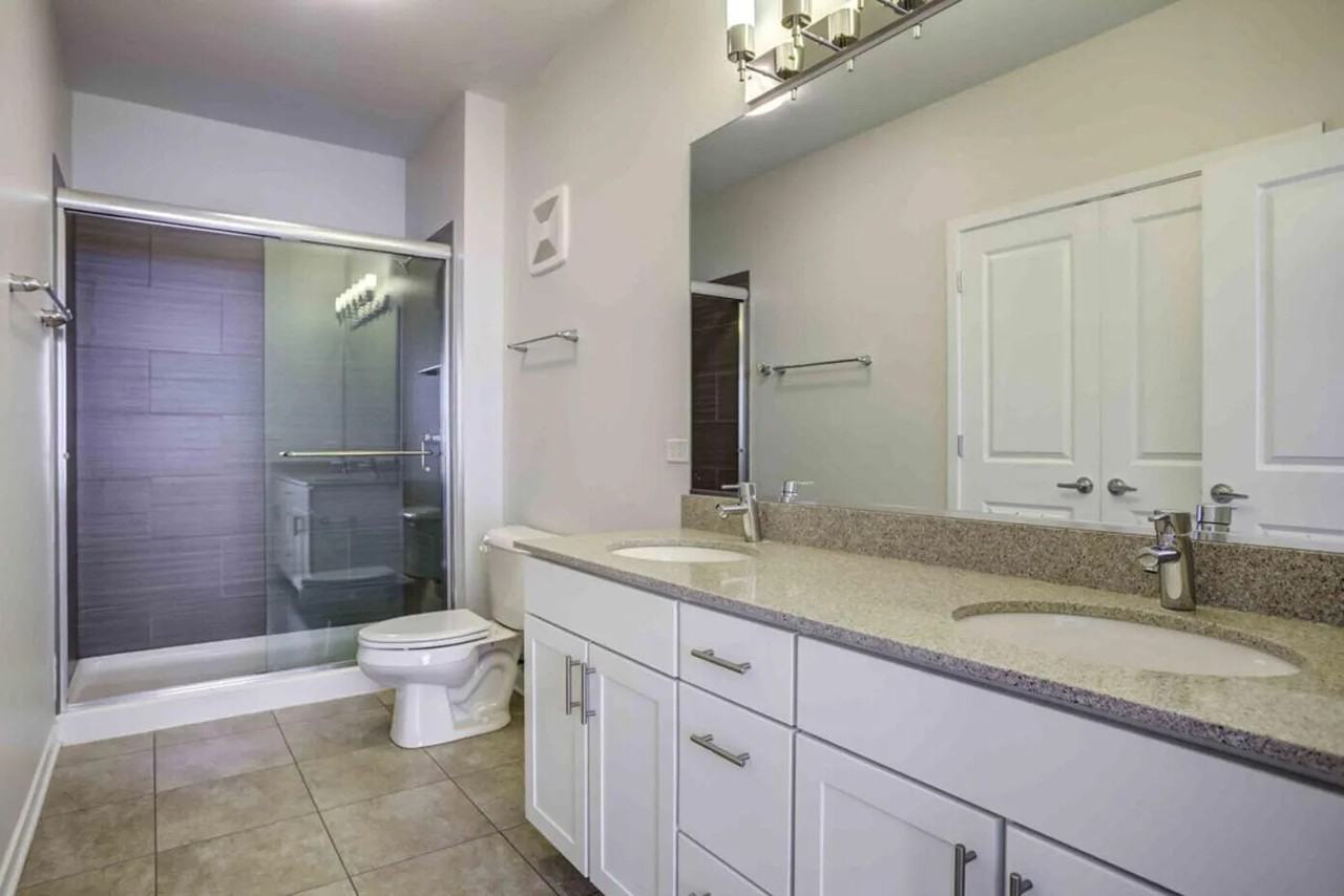 Waukegan Rd #341 - Photo 5 of 30