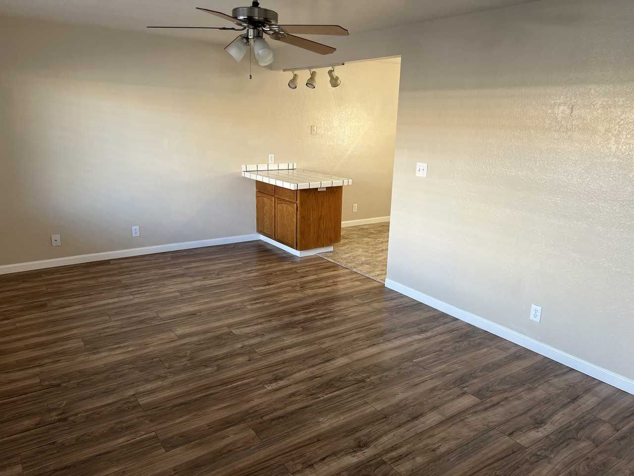 400 Lawton St - Photo 2 of 6