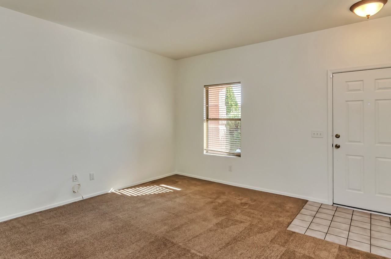 10039 E Rocky Vista Dr - Photo 6 of 25