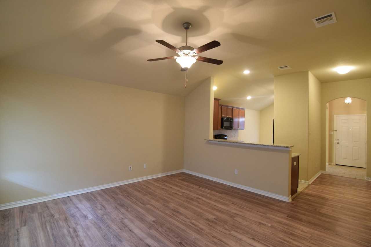 4107 Brookhaven Dr - Photo 7 of 18