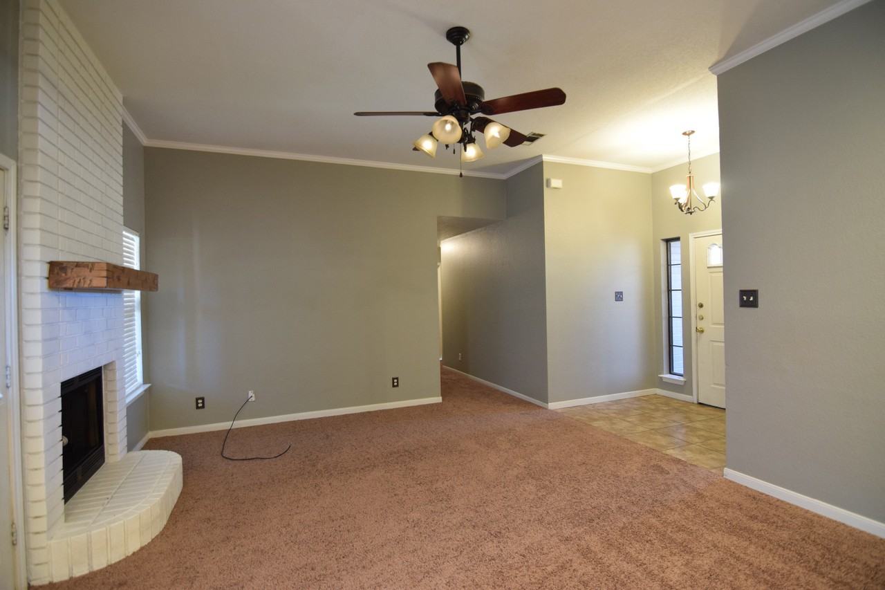 4602 Fawn Dr - Photo 6 of 18