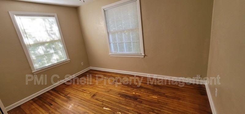 302 Rue Max St - Photo 7 of 8