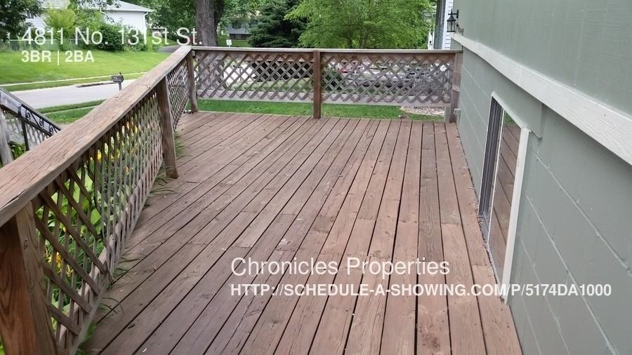 4811 N 131st St - Photo 3 of 9