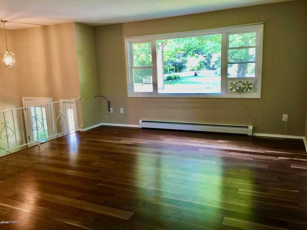 211 E High St - Photo 3 of 4