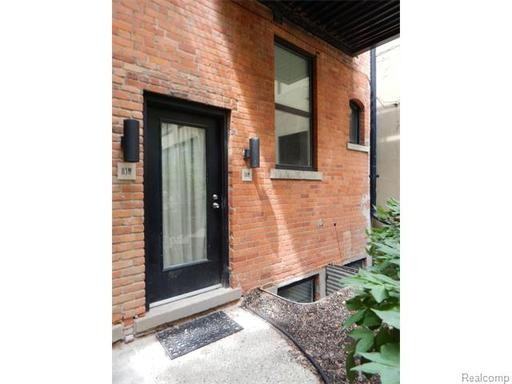 6533 E Jefferson Ave #114 - Photo 3 of 12