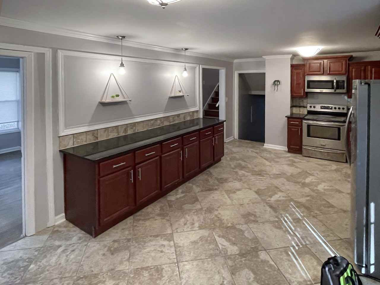 Glenrock Dr - Photo 2 of 16