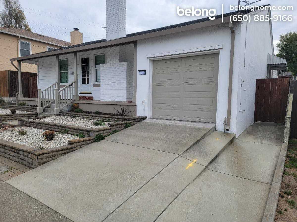 1637 Jenevein Ave - Photo 2 of 28