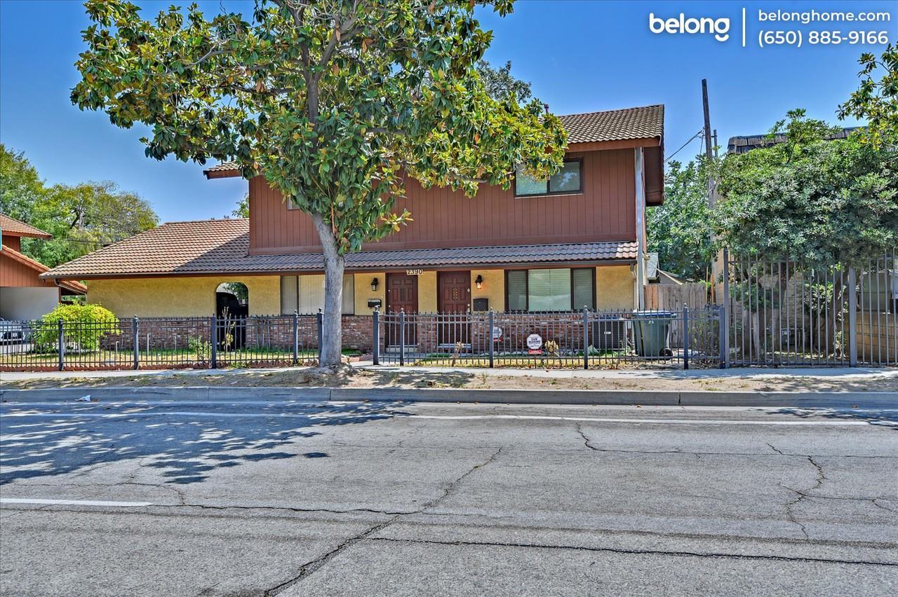 2390 Corson St #1 - Photo 4 of 37