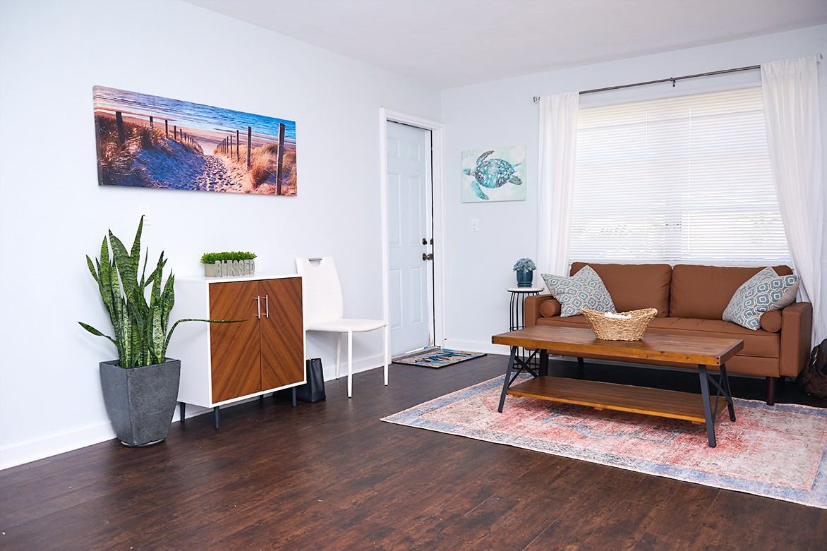 12 South E Street - Photo 3 of 15