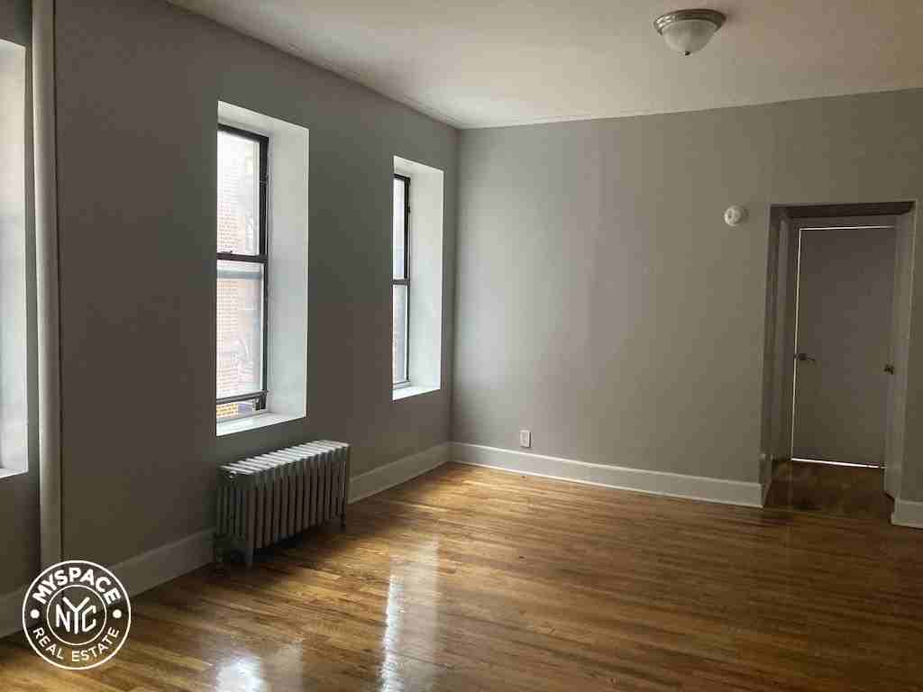 1579 Sterling Pl #LB1