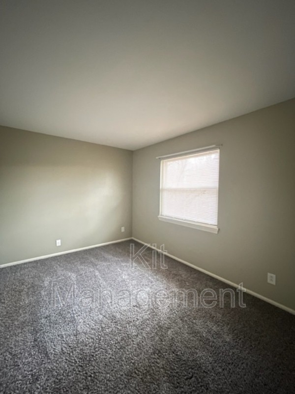 2900 Dean Rd #B4 - Photo 2 of 10