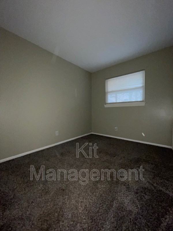 2900 Dean Rd #B4 - Photo 5 of 10