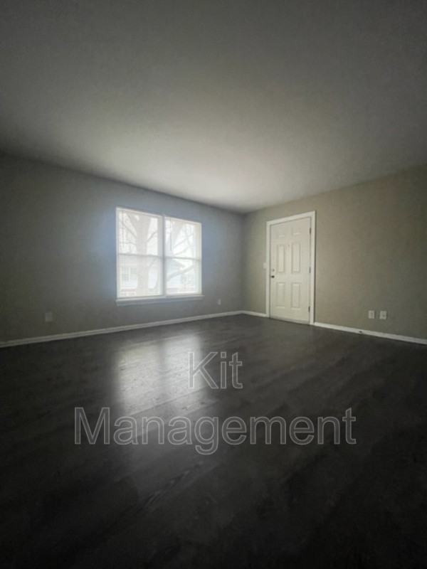 2900 Dean Rd #B4 - Photo 6 of 10