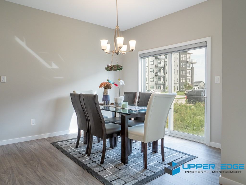 7 Eau-Claire Dr - Photo 3 of 13