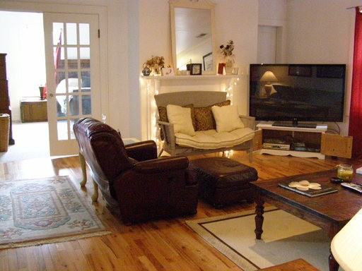 101 E Blenkner St - Photo 2 of 5