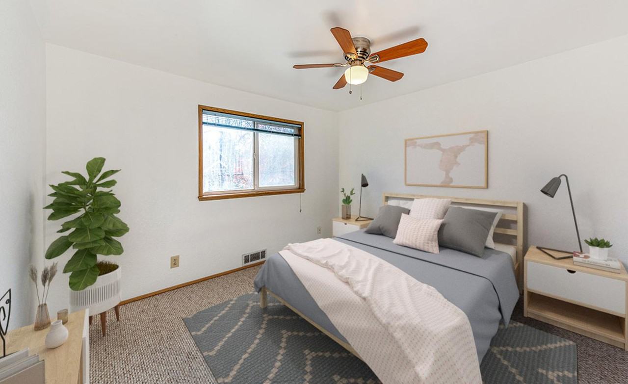 Spacious Central District home by Madrona Farmers Market - Photo 6 of 21