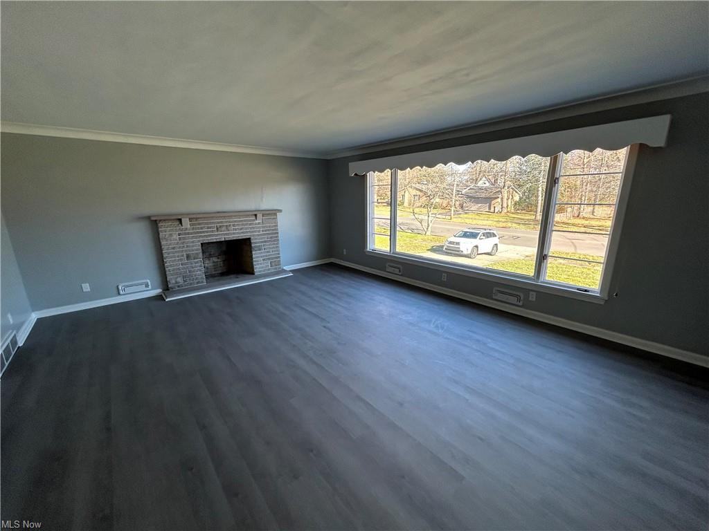 2540 Elm St #1 - Photo 3 of 15