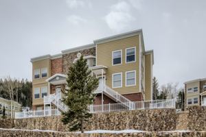 featured image of 799 Martin Drive #1