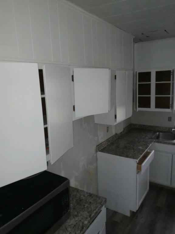 310 Mulberry St - Photo 3 of 11