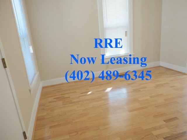 6502 Colby St - Photo 3 of 11