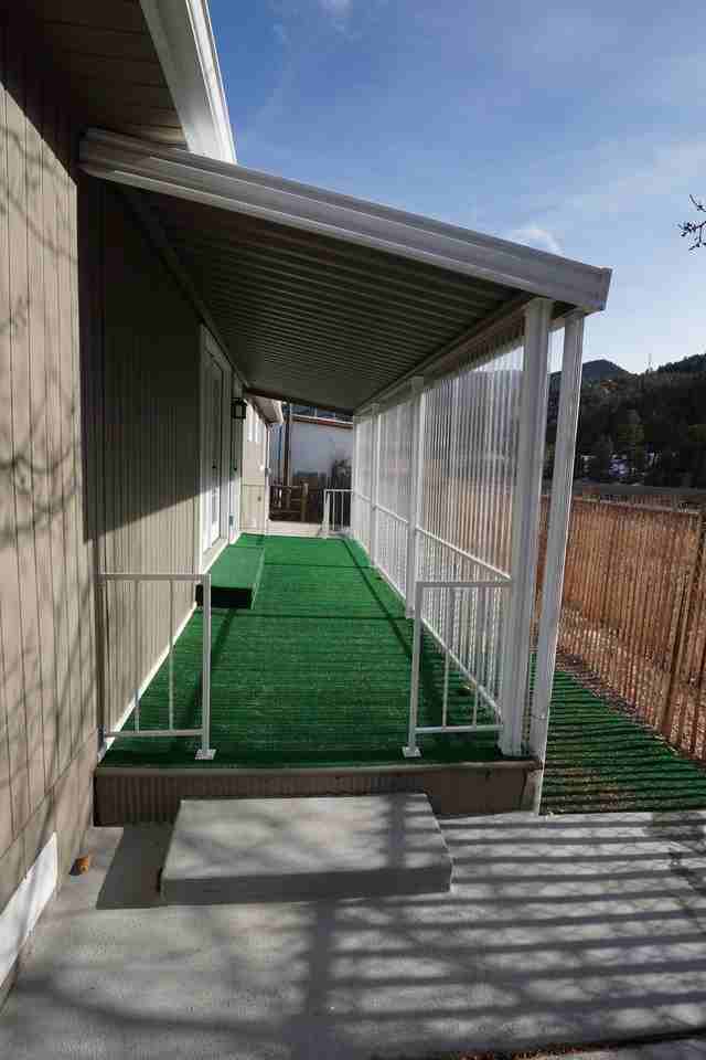 613 Miner St - Photo 3 of 14