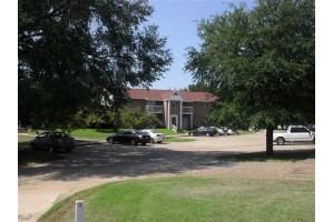 Hood Apartments - Photo 2 of 13