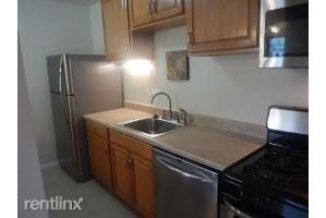 Bethesda Park - Photo 3 of 10