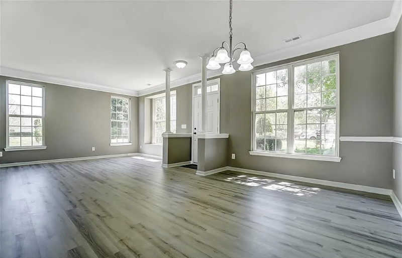 7659 Bluff Point Ln - Photo 3 of 29