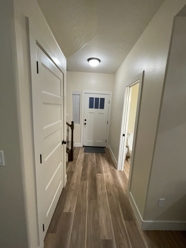 457 Northwest #4 - Photo 5 of 16