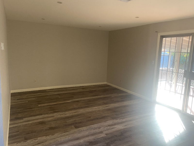 3731 Norwood Ave - Photo 2 of 7