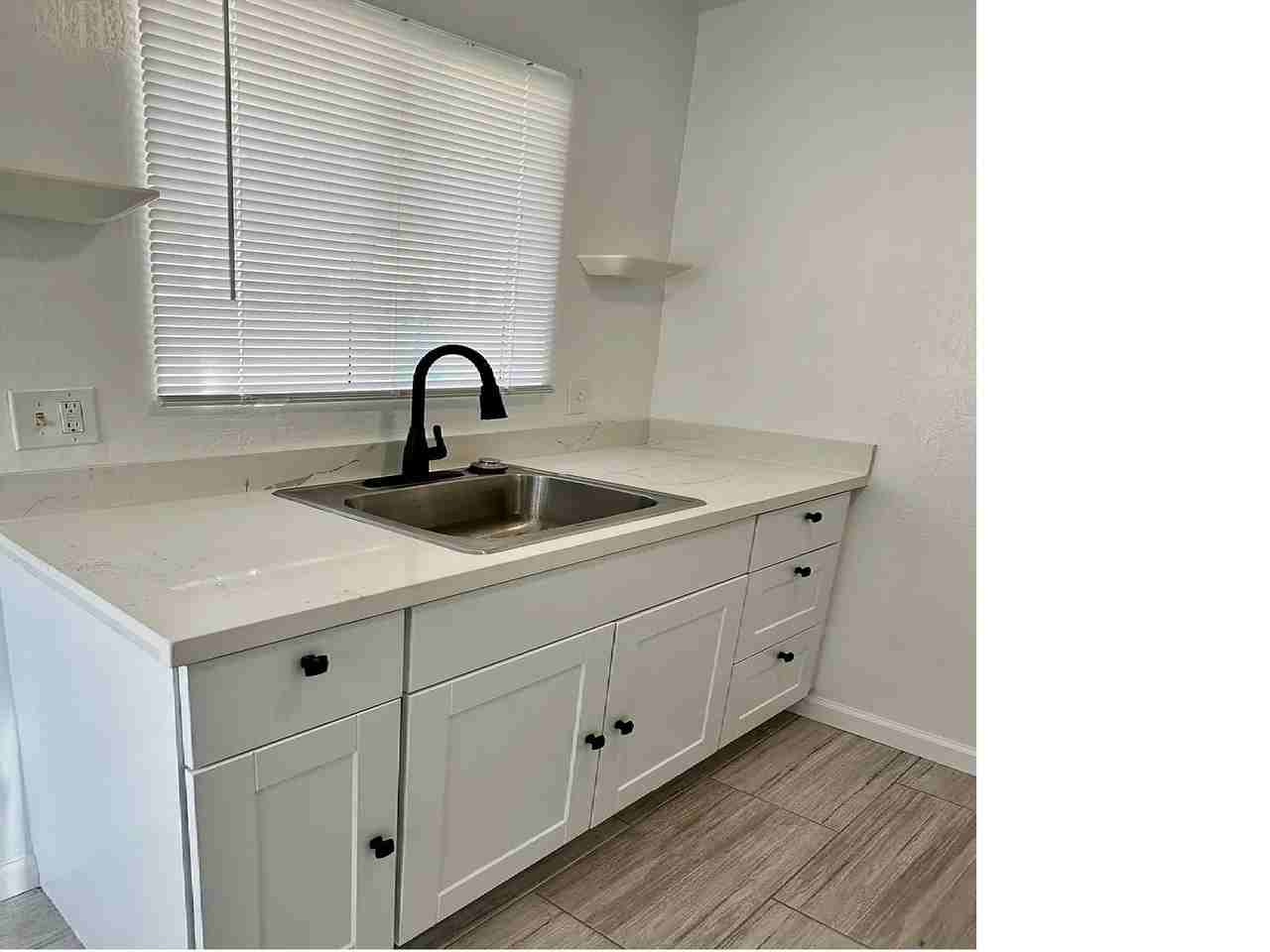 3524 Seminary Ave #3524 - Photo 2 of 11