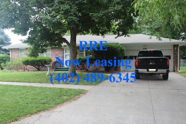 6441 Garland St - Photo 2 of 6
