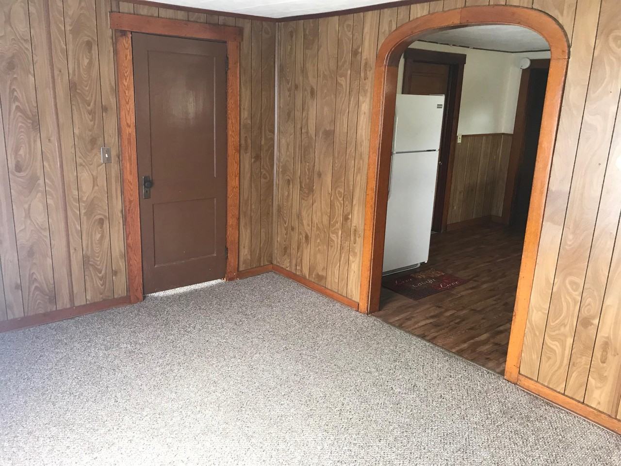 288 Wall St #B - Photo 2 of 5