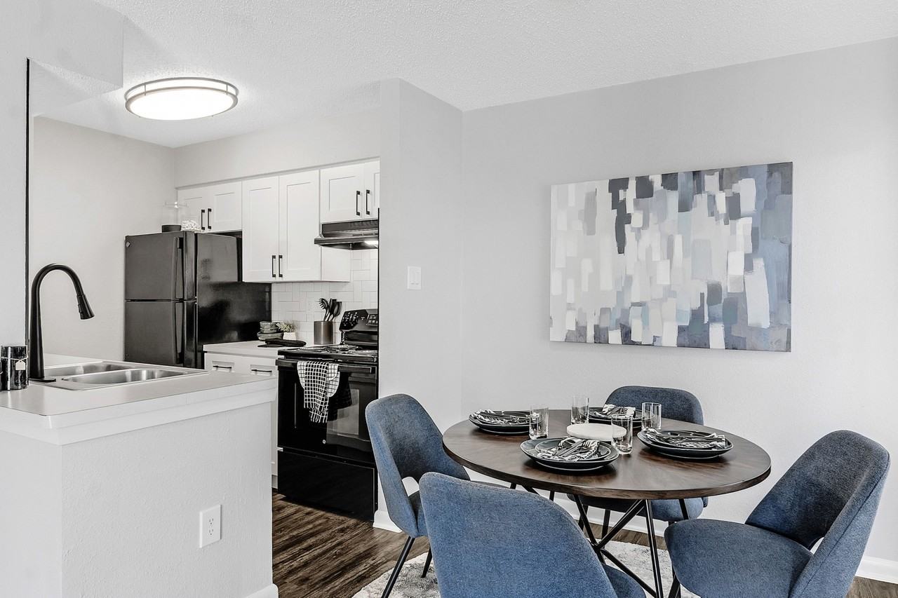 The Hudson - Photo 3 of 22