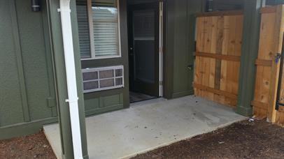 Portland - Flavel St, 8300 SE - Photo 3 of 13