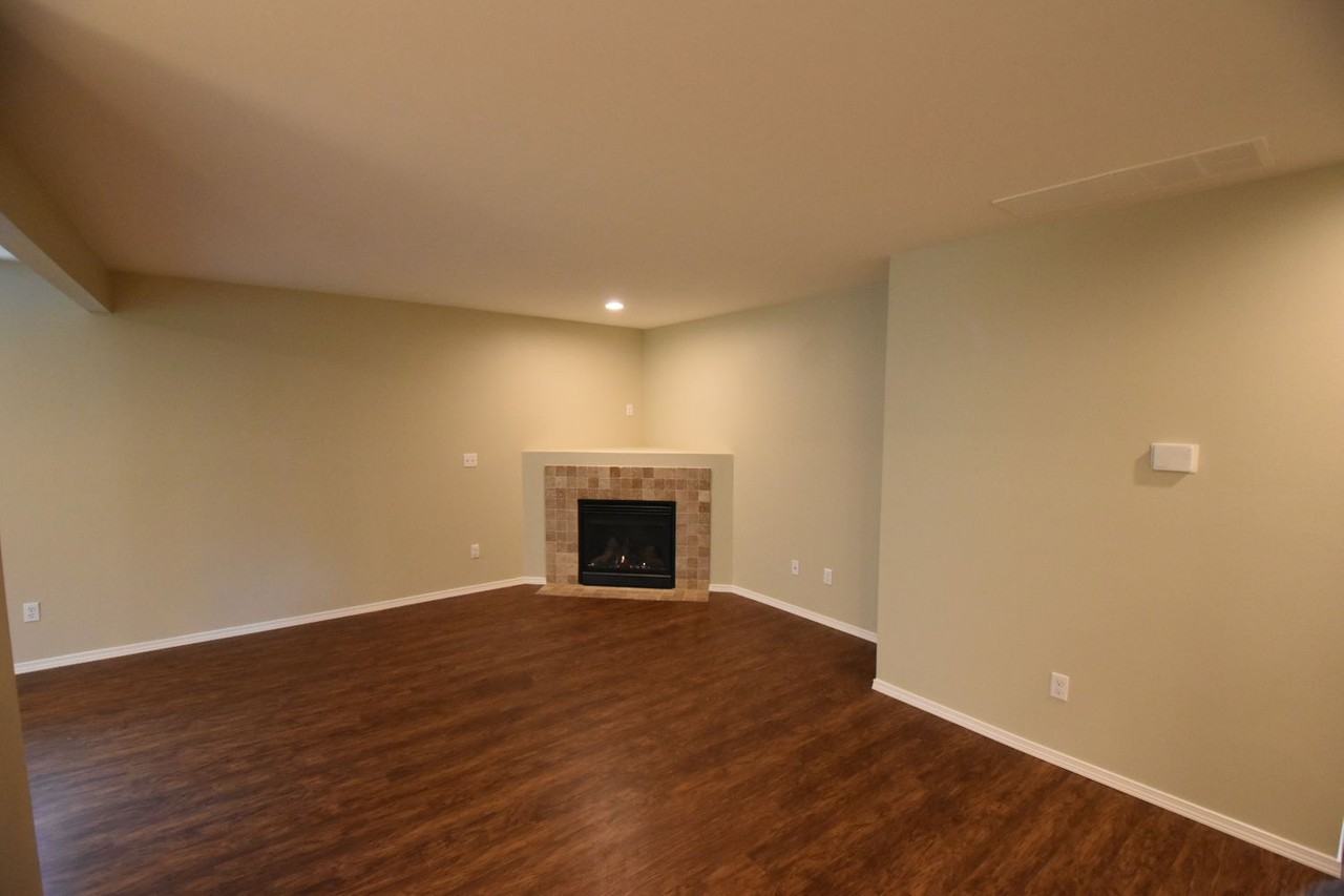 9507 200th St E - Photo 2 of 16