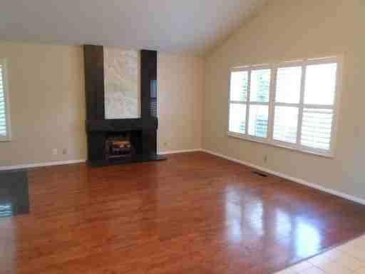 826 Figwood Ct - Photo 3 of 17