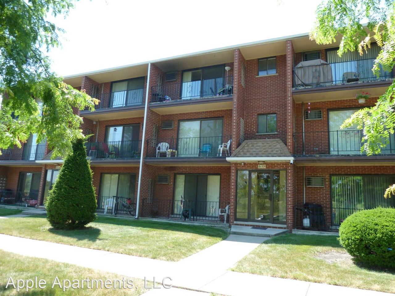 613539 W 103rd St Apartments 6135 103rd St 39, Chicago Ridge, IL