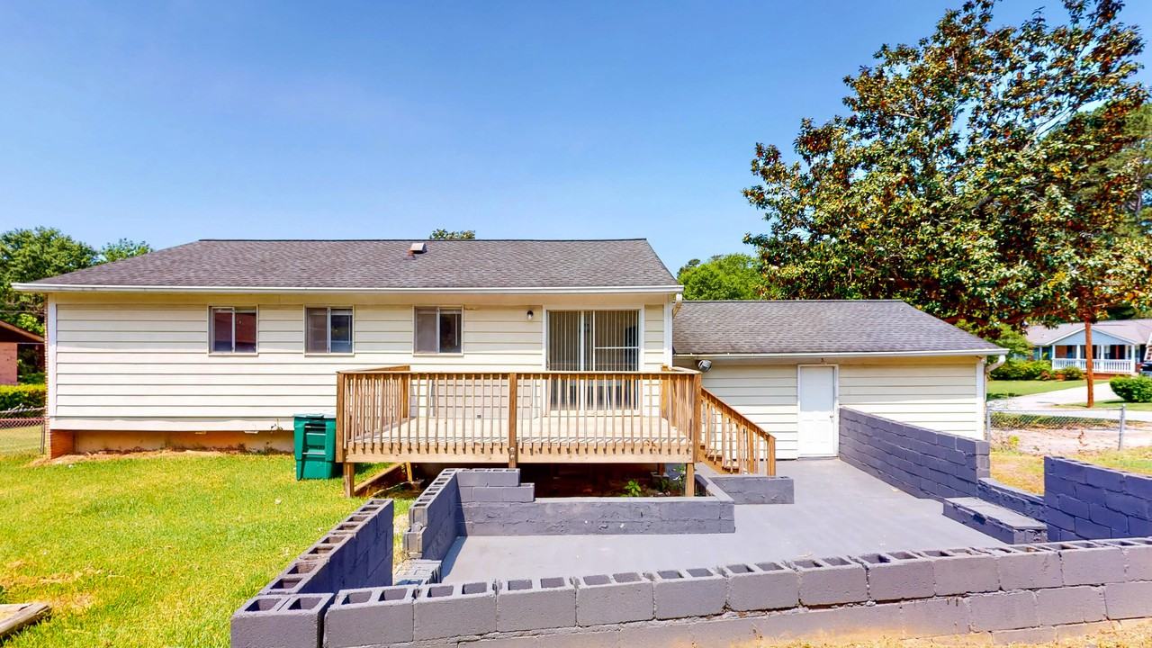 Lady Guinevere Way - Photo 4 of 17