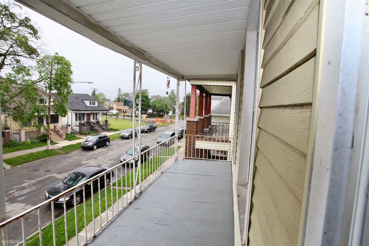 12120 Saint Aubin St - Photo 2 of 11