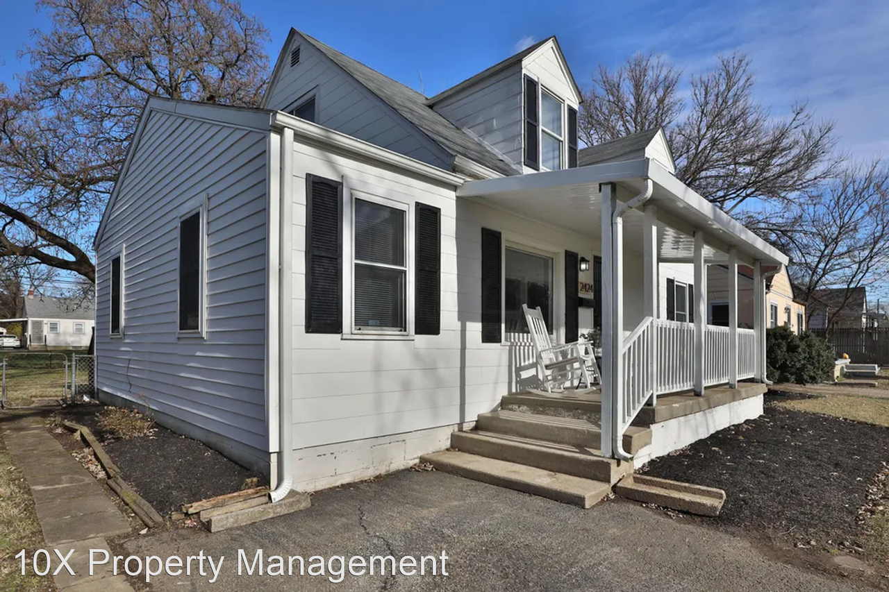 2424 Holt Ave - Photo 2 of 26