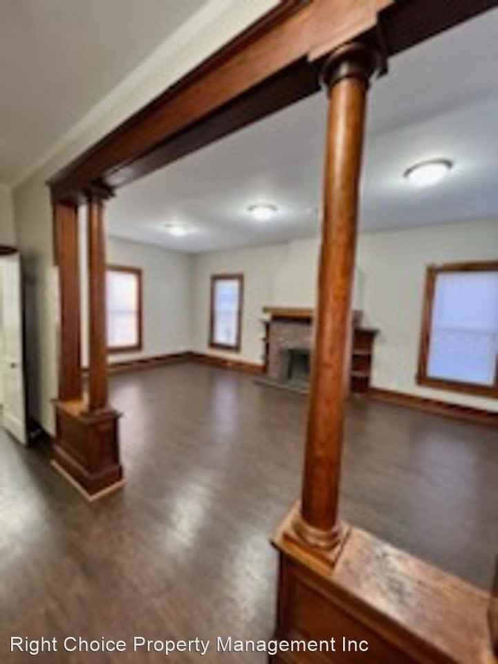 2510 N 5th St - Photo 3 of 15