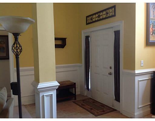 412 Gravel Way - Photo 2 of 17