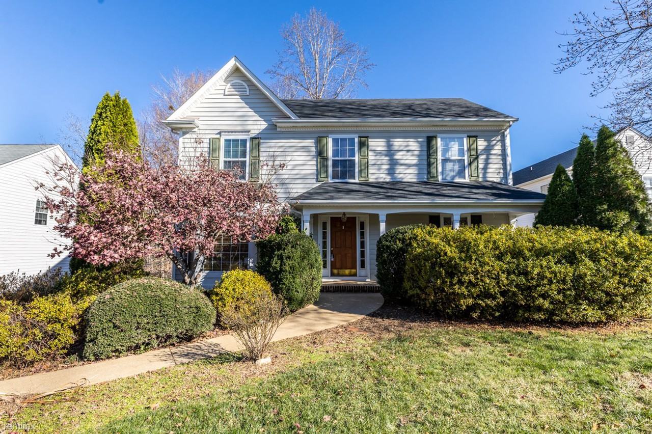 2726 Jasmine Ter - Photo 2 of 50