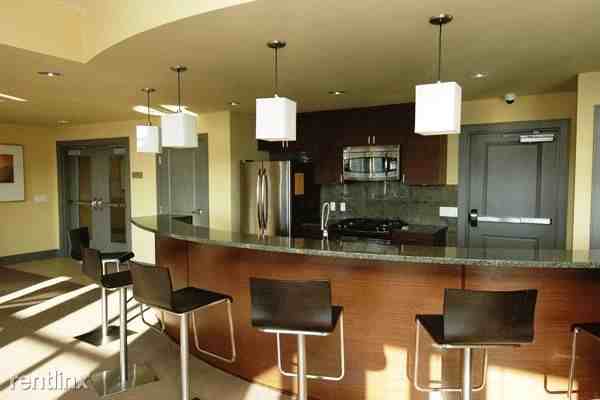 The Cosmopolitan - Photo 3 of 10