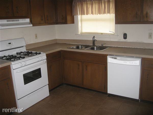 7 Grenada St - Photo 2 of 3