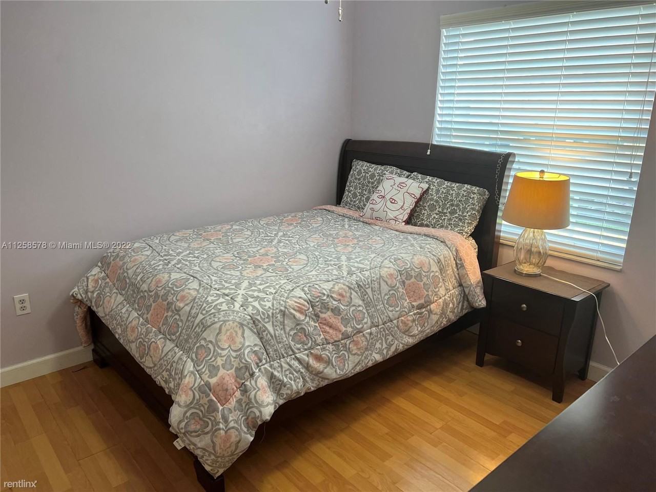 2260 Nw 137th Ave - Photo 3 of 10