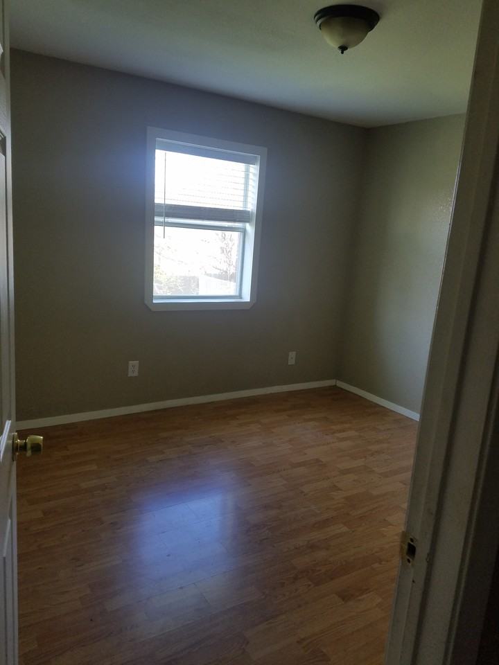 2802 Cypress Bend Cir #C - Photo 6 of 12