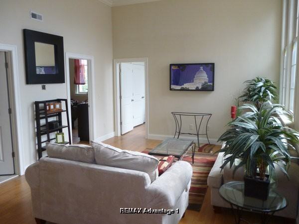 Dartmouth St #303 - Photo 2 of 10